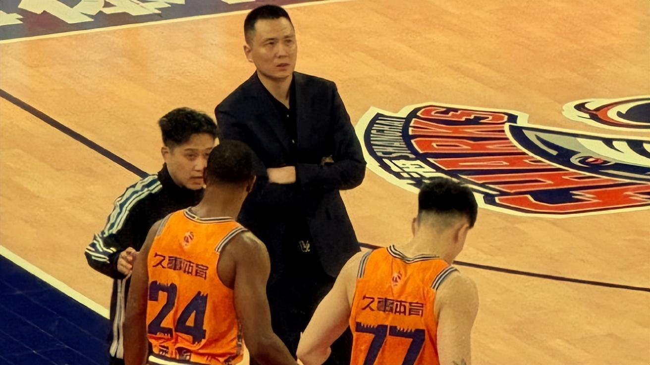 英雄联盟lol赛事竞猜-二辽篮前功勋主力联手轰37+9+6无可挑剔！上海8分惜败3大原因曝光